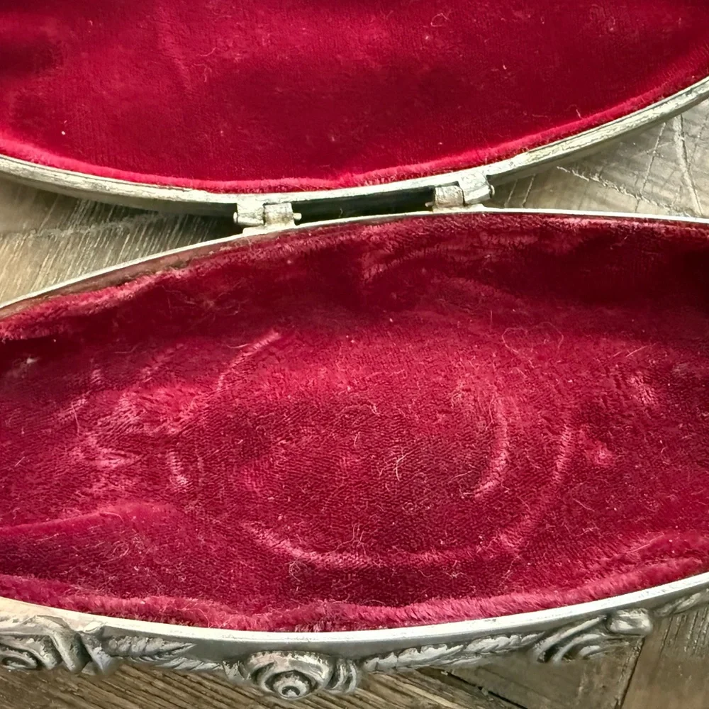Godinger elegant silver